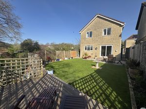 Rear- click for photo gallery